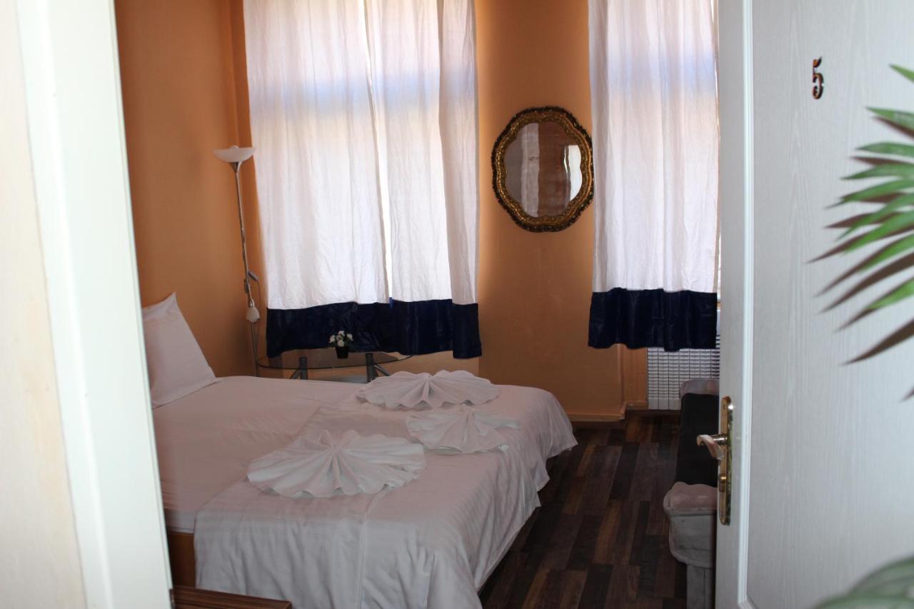 Club Bed & Breakfast Prag