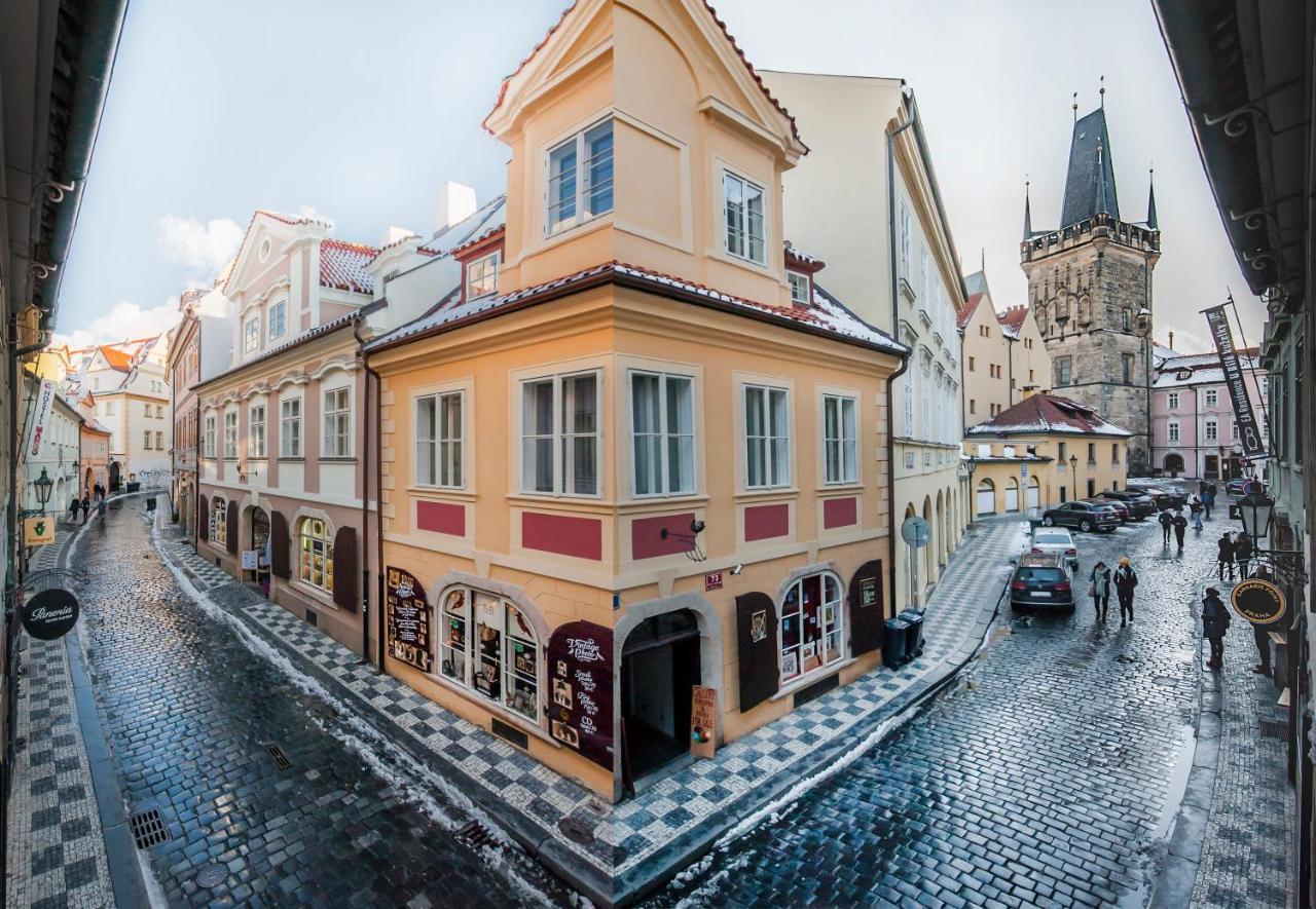 Golden Sheep Apartments Near Charles Bridge Prag