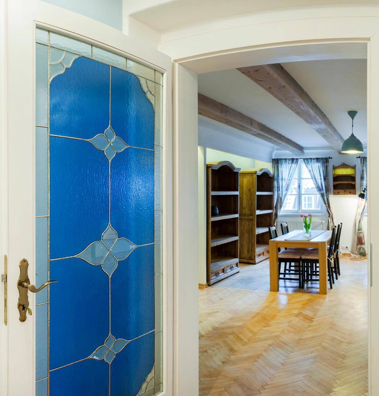 Apartment Golden Sheep Apartments Near Charles Bridge *