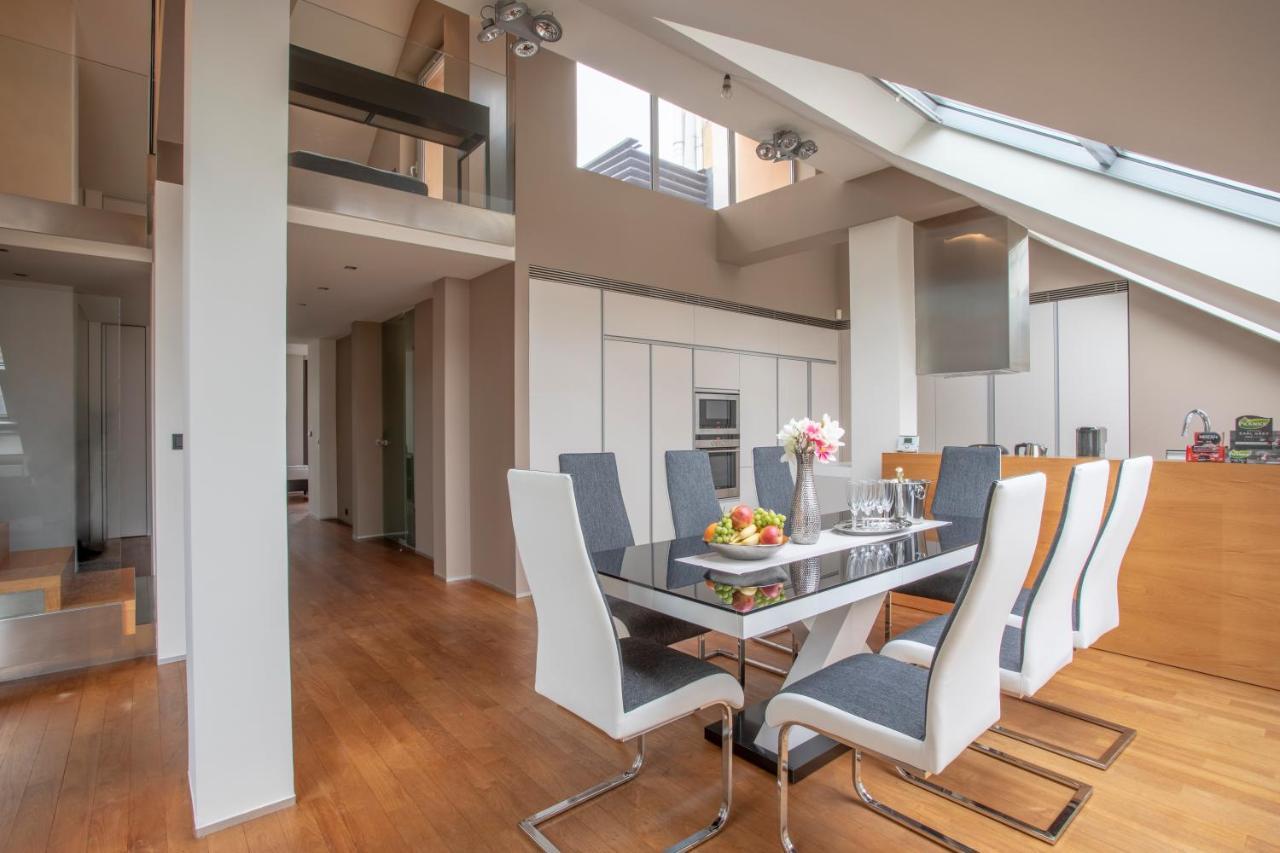 Luxury Duplex With Terrace Lägenhet *