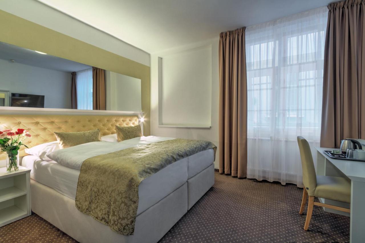 Taurus Hotel Praha