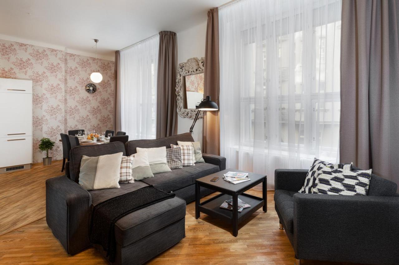Days - Family Friendly - Super Bright - Old Town Prague
