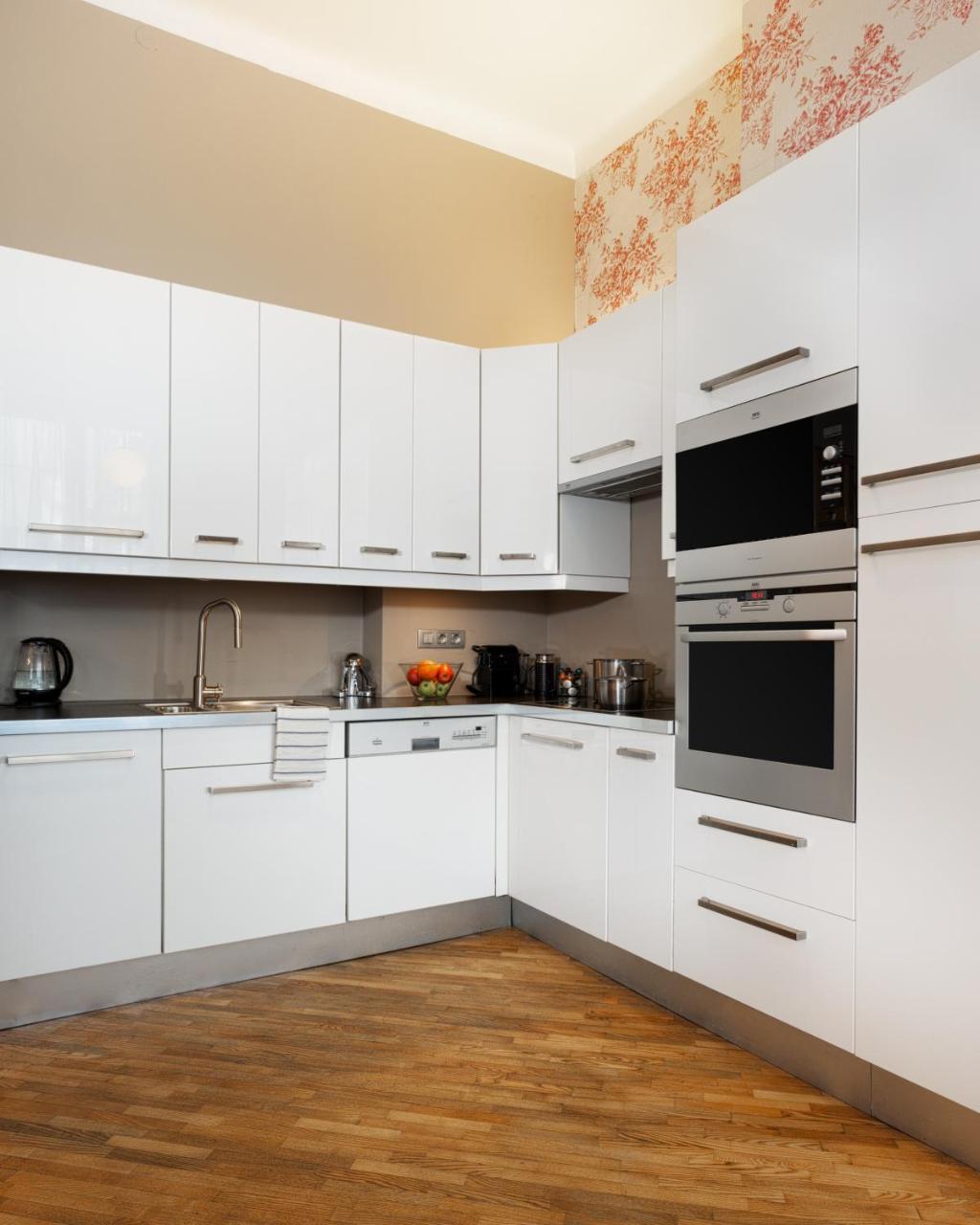 Apartment Days - Family Friendly - Super Bright - Old Town