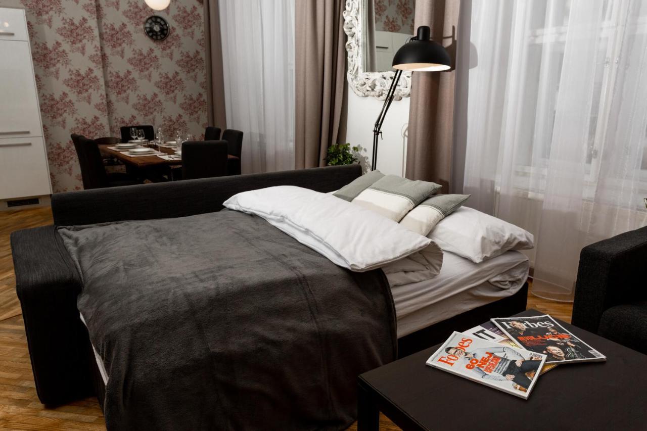 Days - Family Friendly - Super Bright - Old Town Prague