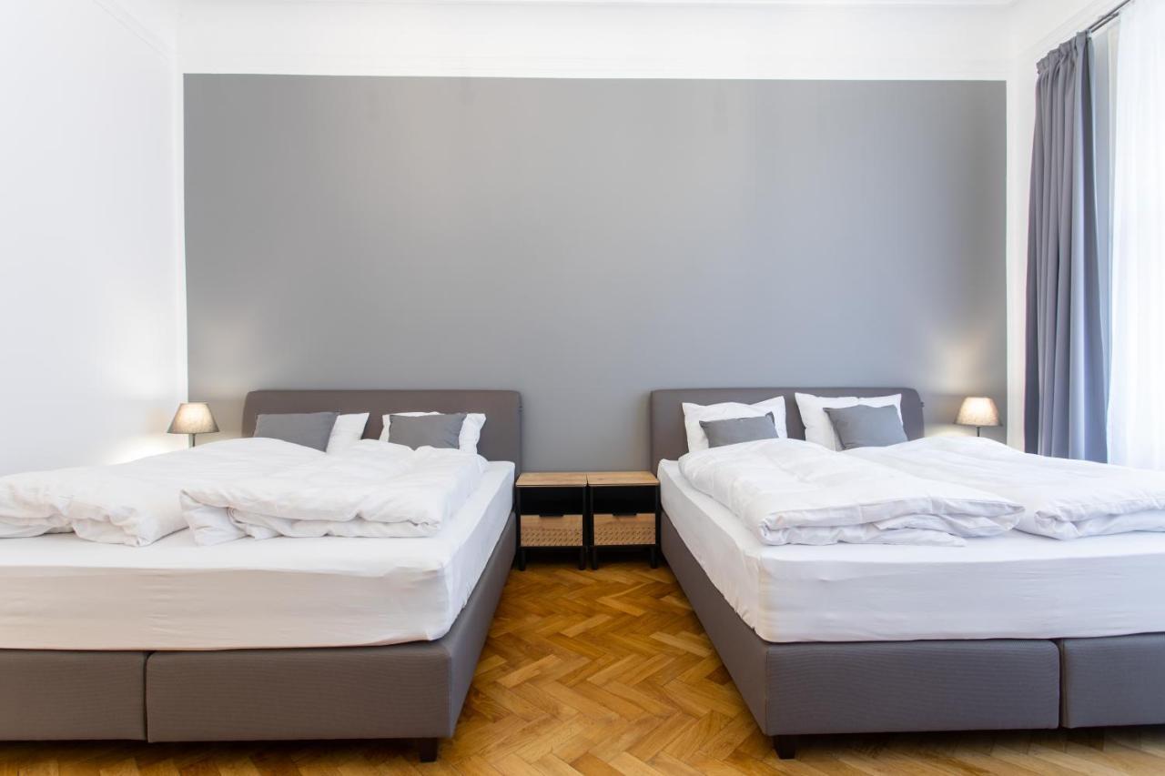 Spacious Near The River Apartment
