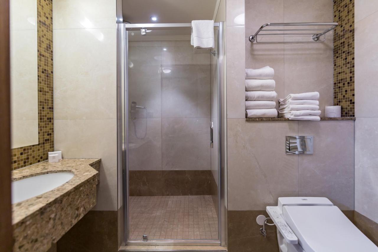 Merchants Crown Suites And Spa Hotel Prag