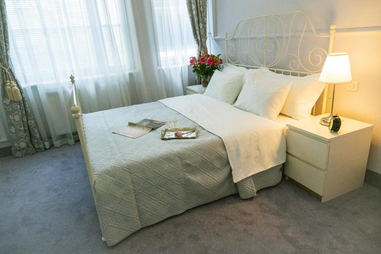 Almandine Aparthotel Prag