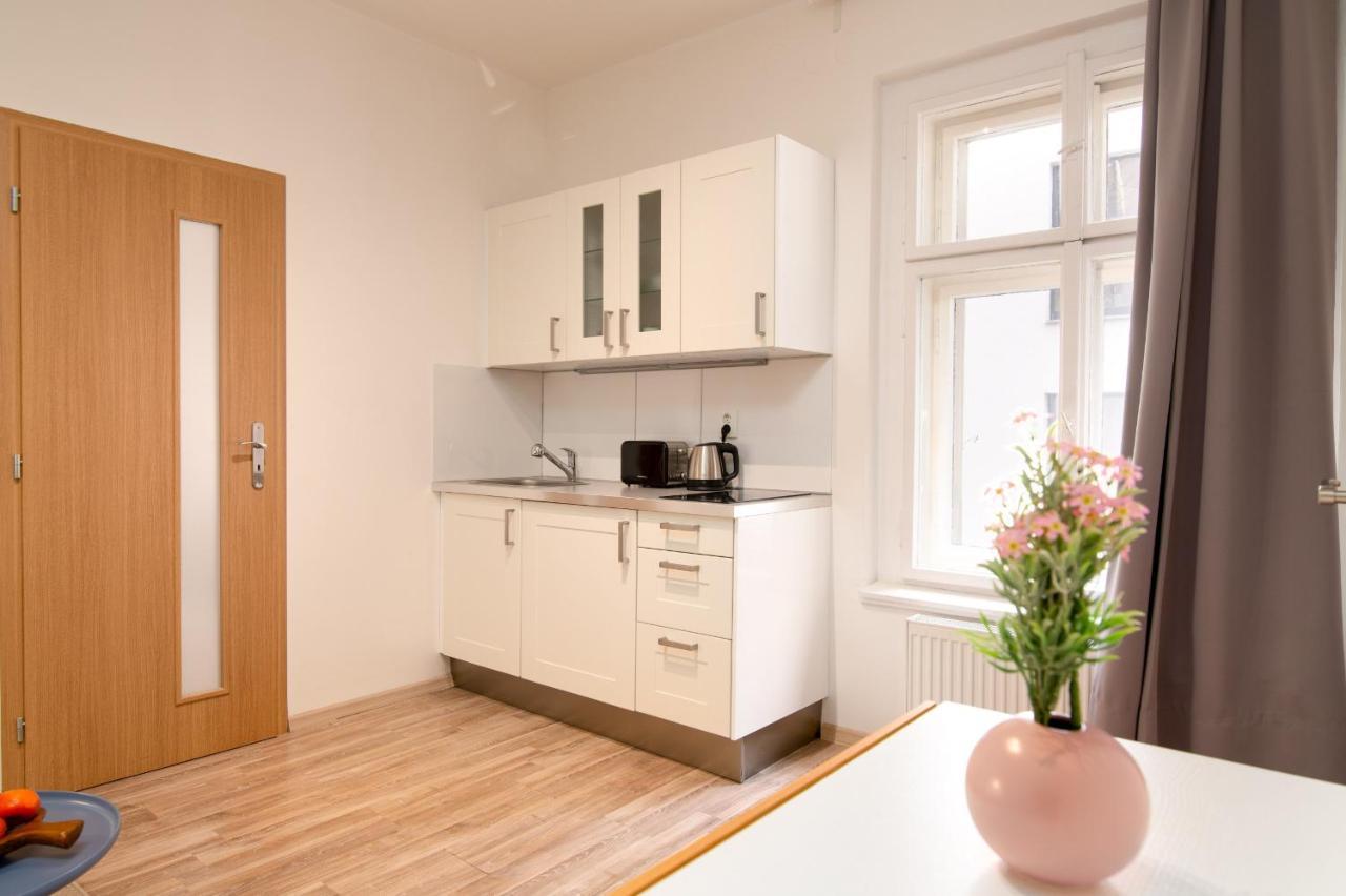 Soukenicka Apartcomplex 2 Lägenhetshotell Prag