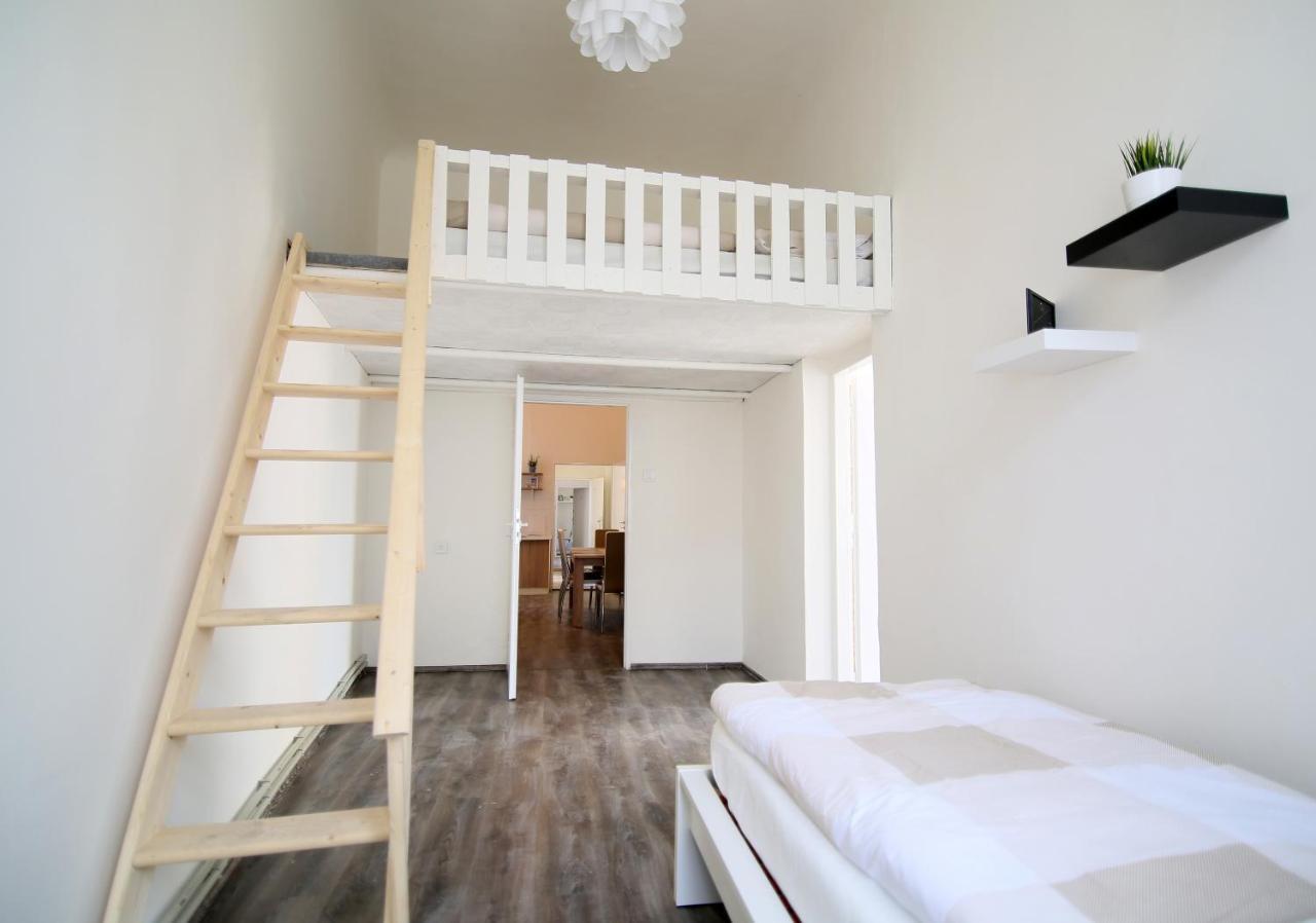 Apartment Beautiful Mala Strana