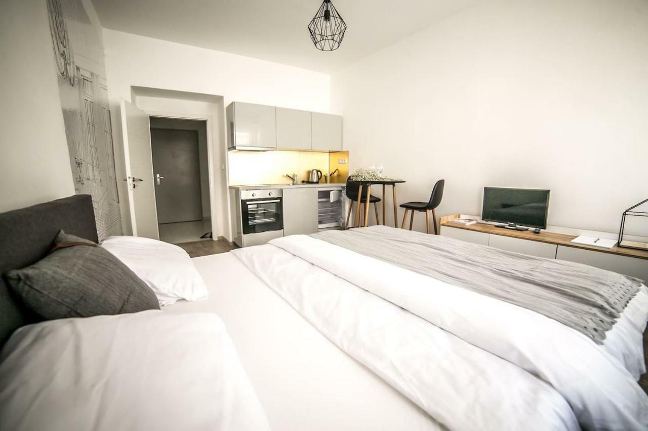 Apartment Friendly In