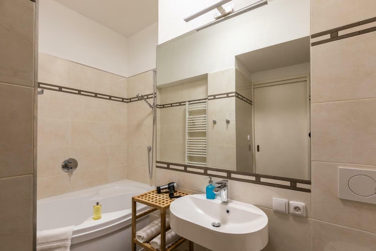 Slabur Aparthotel Praha
