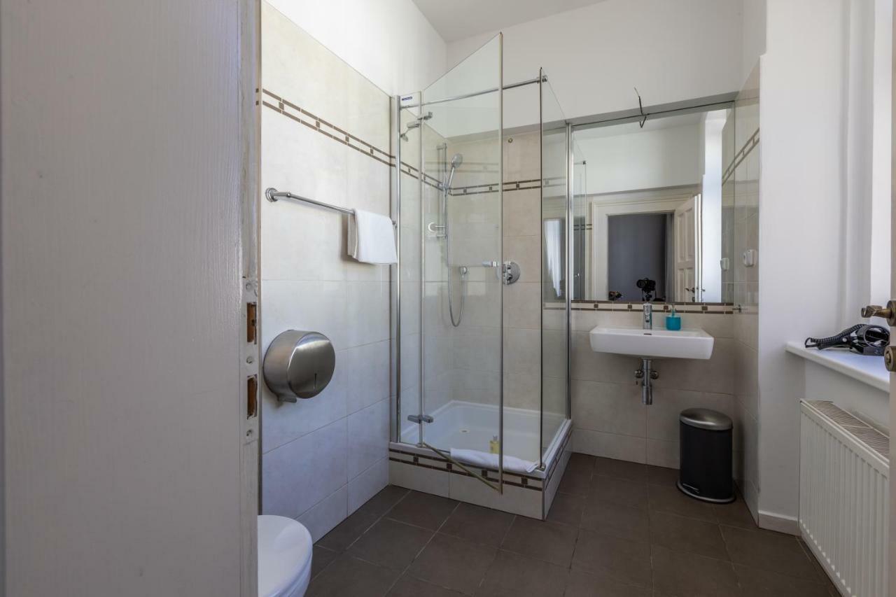 Aparthotel Slabur 4*