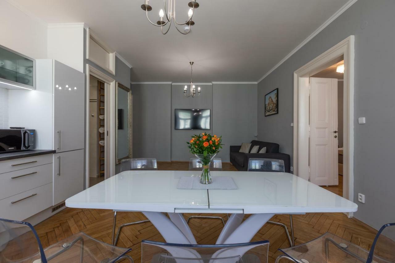 Slabur Aparthotel 4*