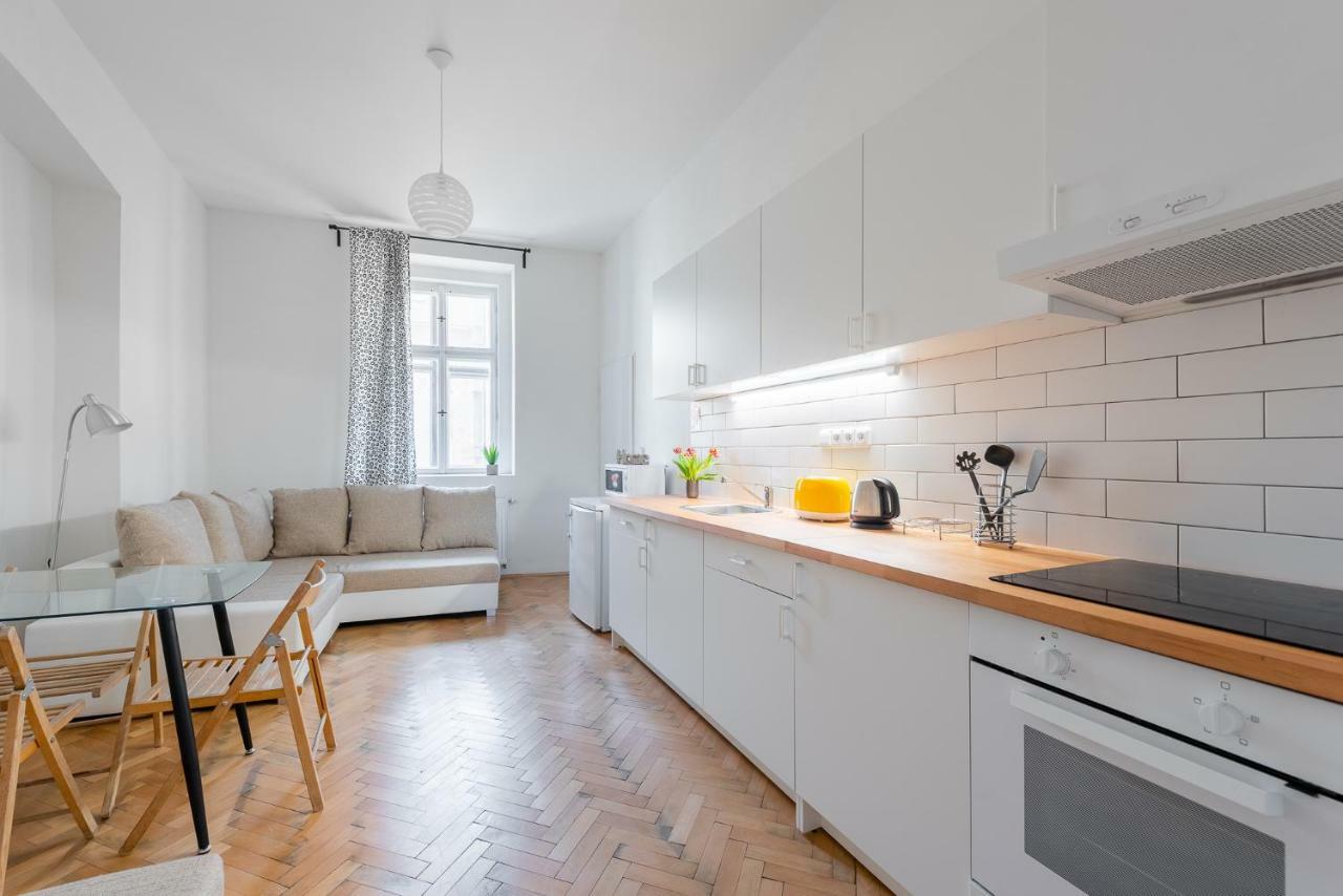 Lily's - 5 Minutes To Charles Bridge Apartment Prag