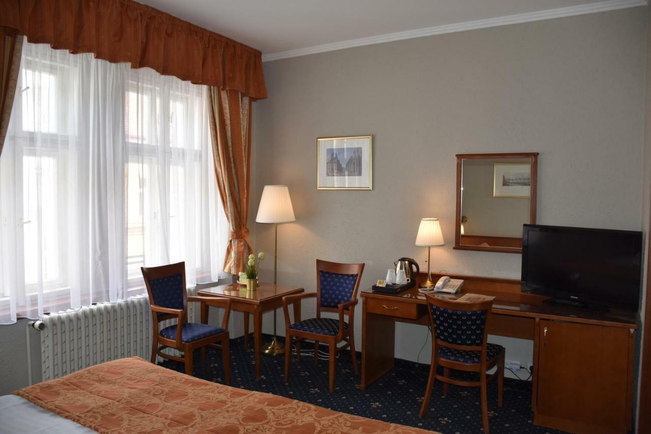 Arbes Hotel 3*