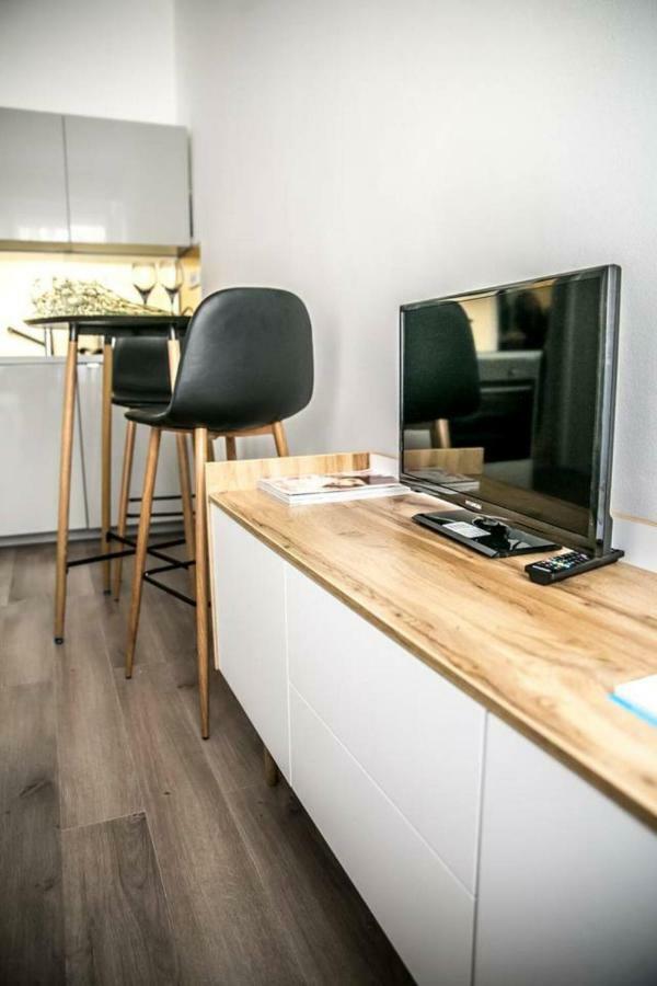 Apartment Friendly In Prag