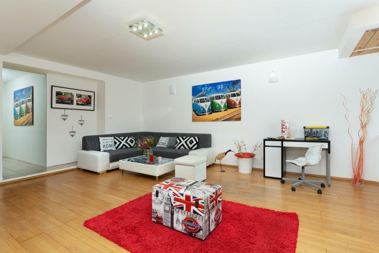Apartment Riverside *