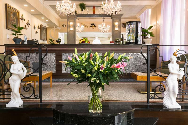 Hotel Caruso Old Town