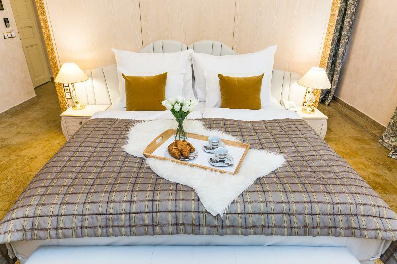 Caruso Old Town 4* Prag
