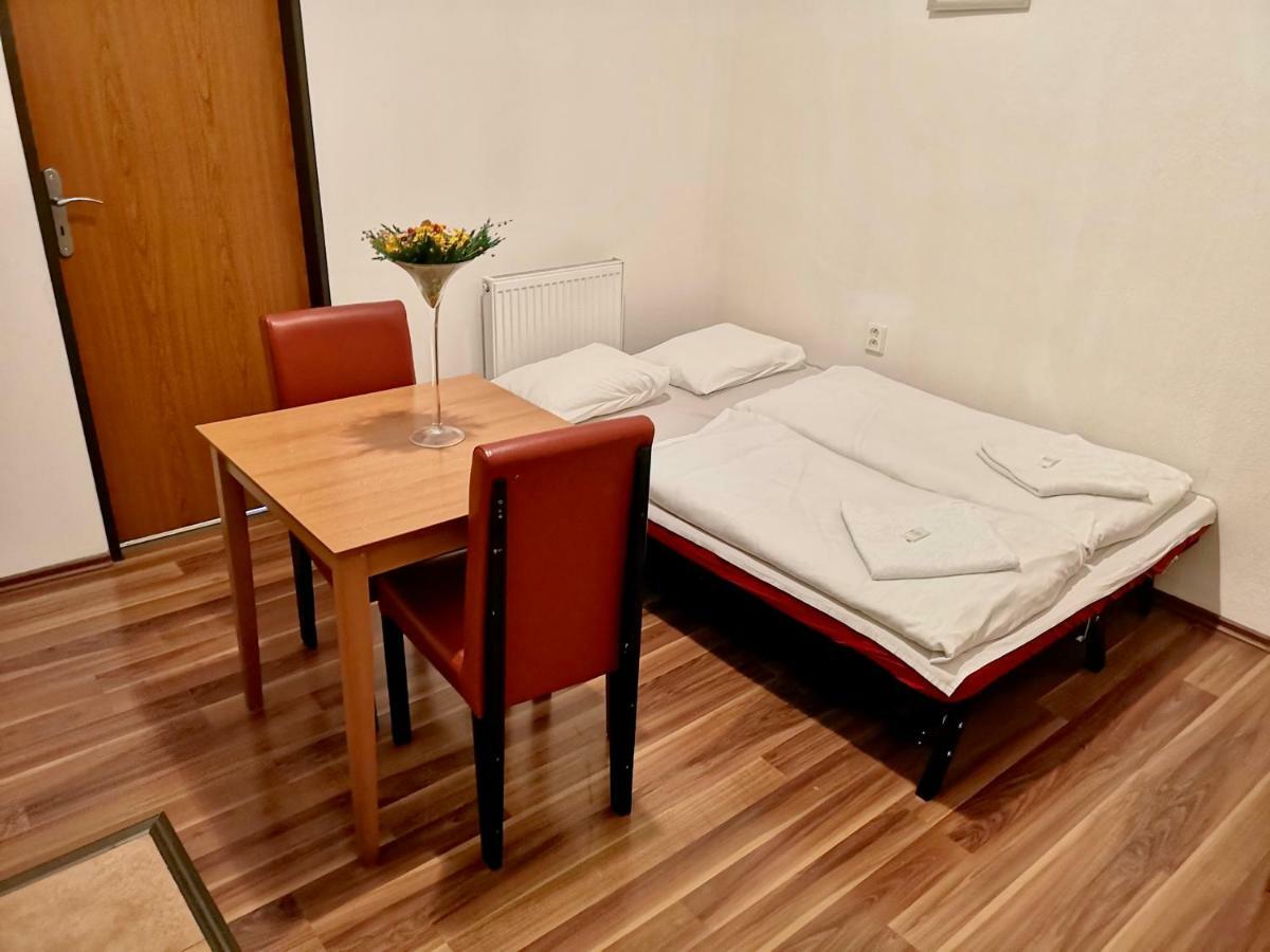 Auspicie Aparthotel Prague