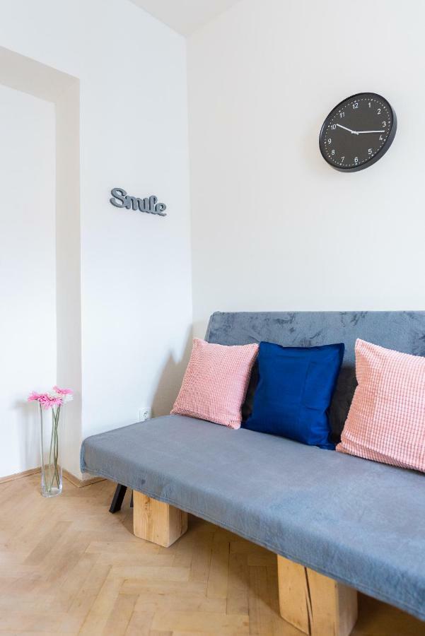 Lily's - 5 Minutes To Charles Bridge Apartment Prag