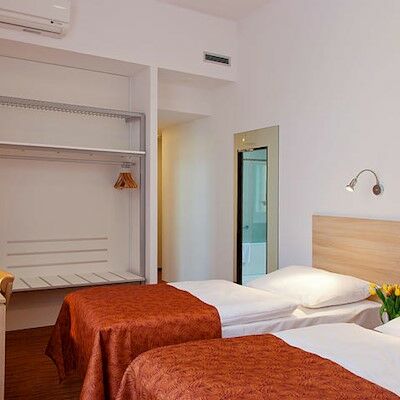 Ambiance Hotel 4*