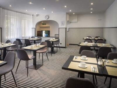 White Lion Hotel