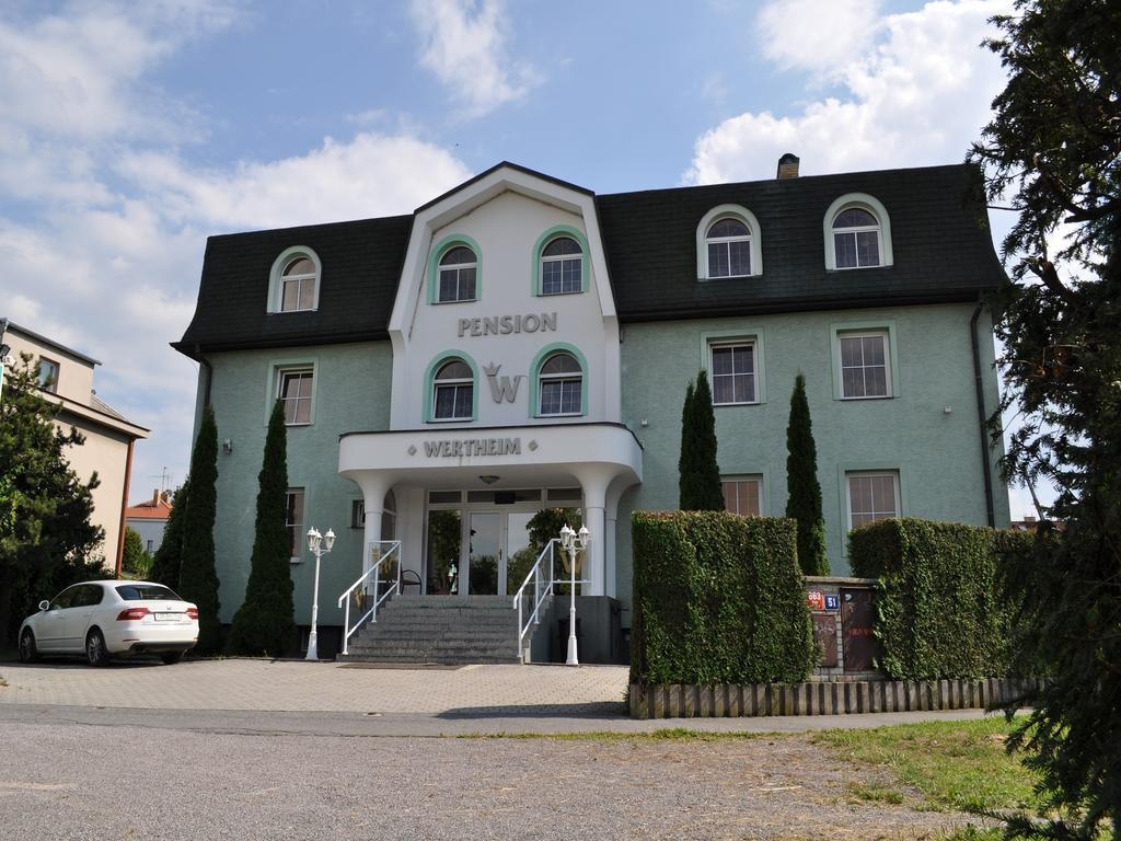 Wertheim Hotel Prag