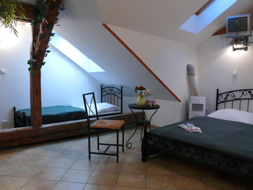 Hotel City 3*