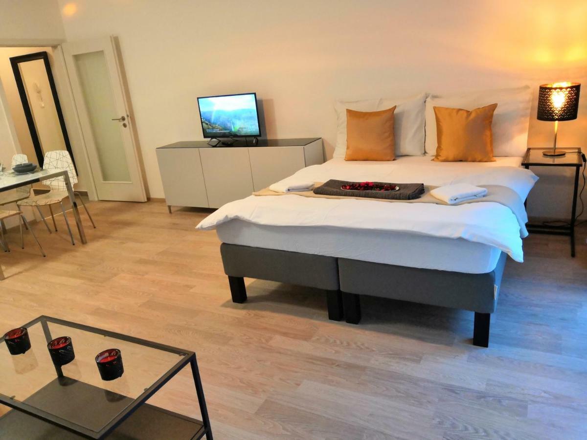 Apartment Prima Family Prag