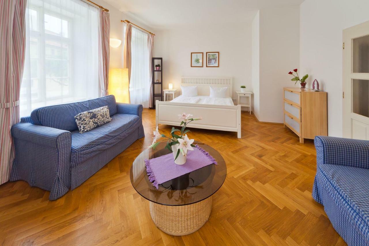 Apartment Charles Bridge *