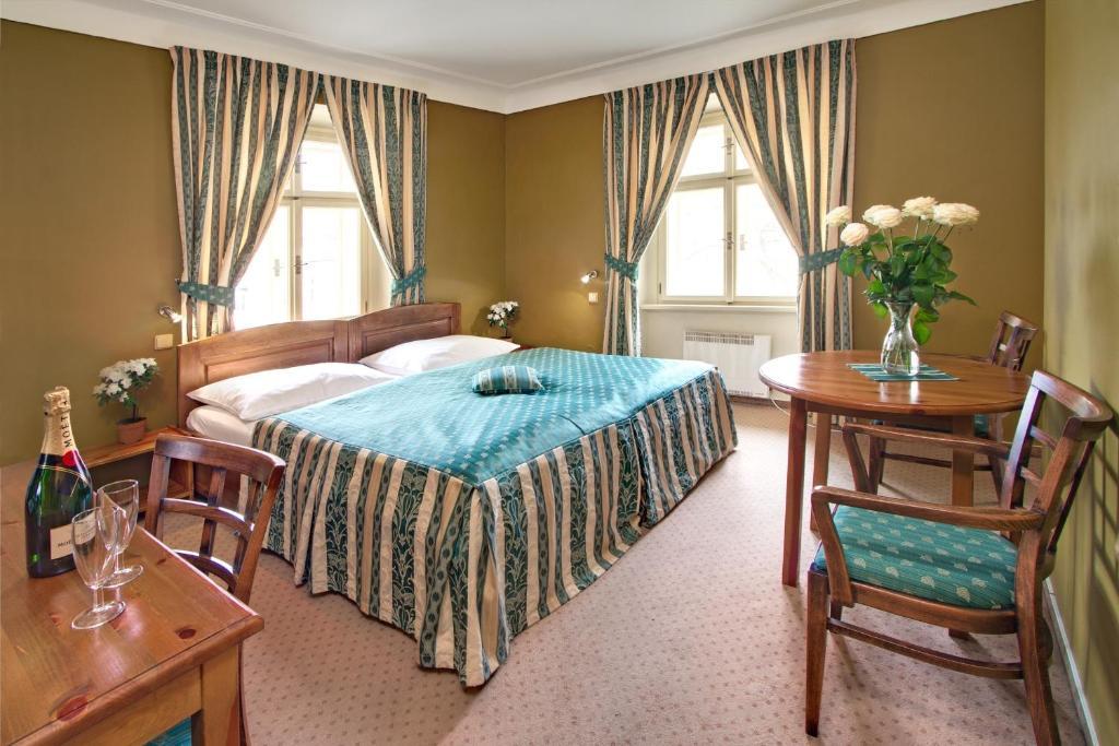 U Schnellu Hotell