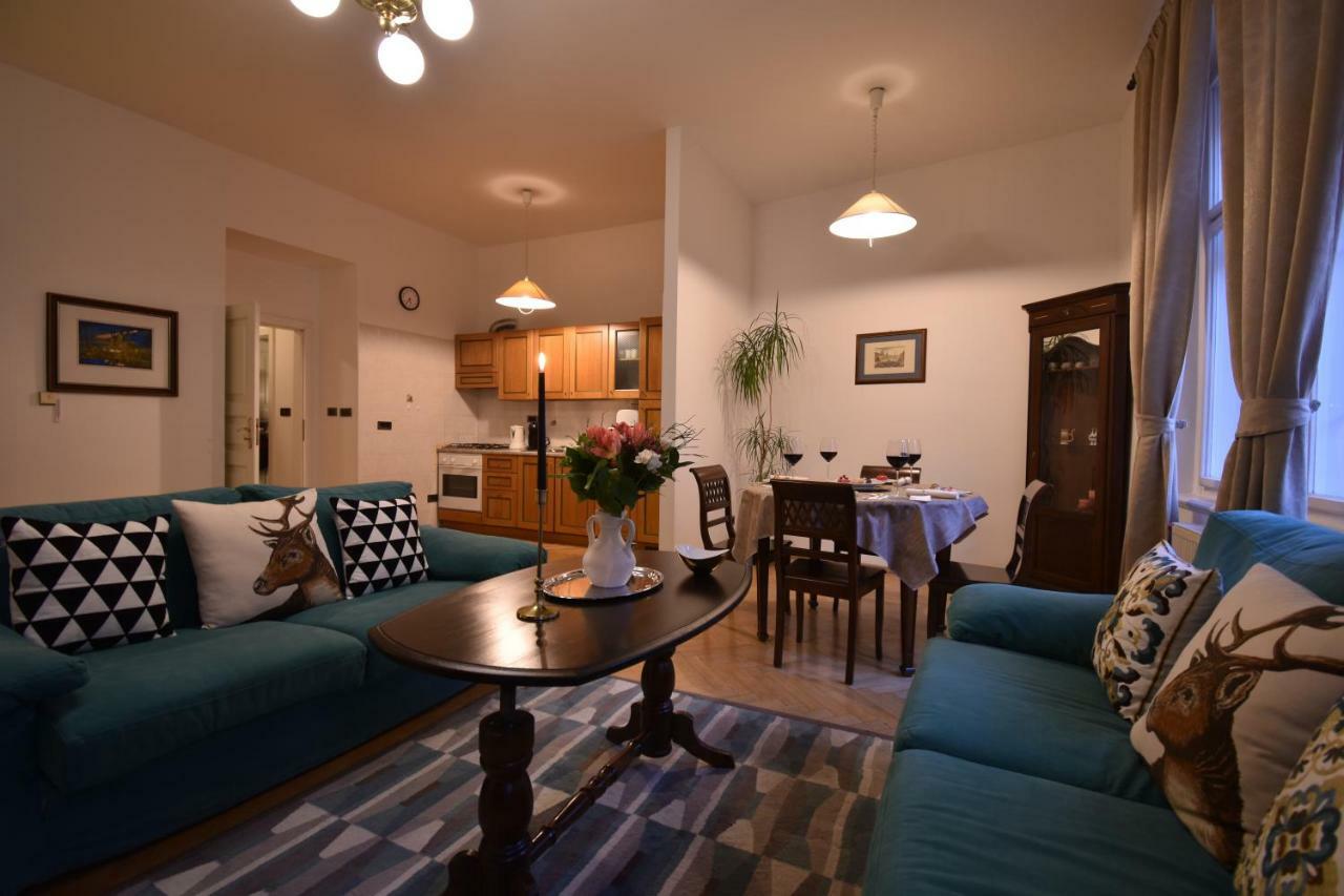 Lägenhet Cozy Flat By The Astronomical Clock Prag