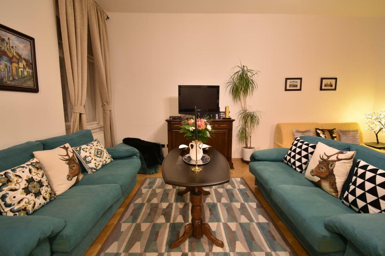 Cozy Flat By The Astronomical Clock Prag