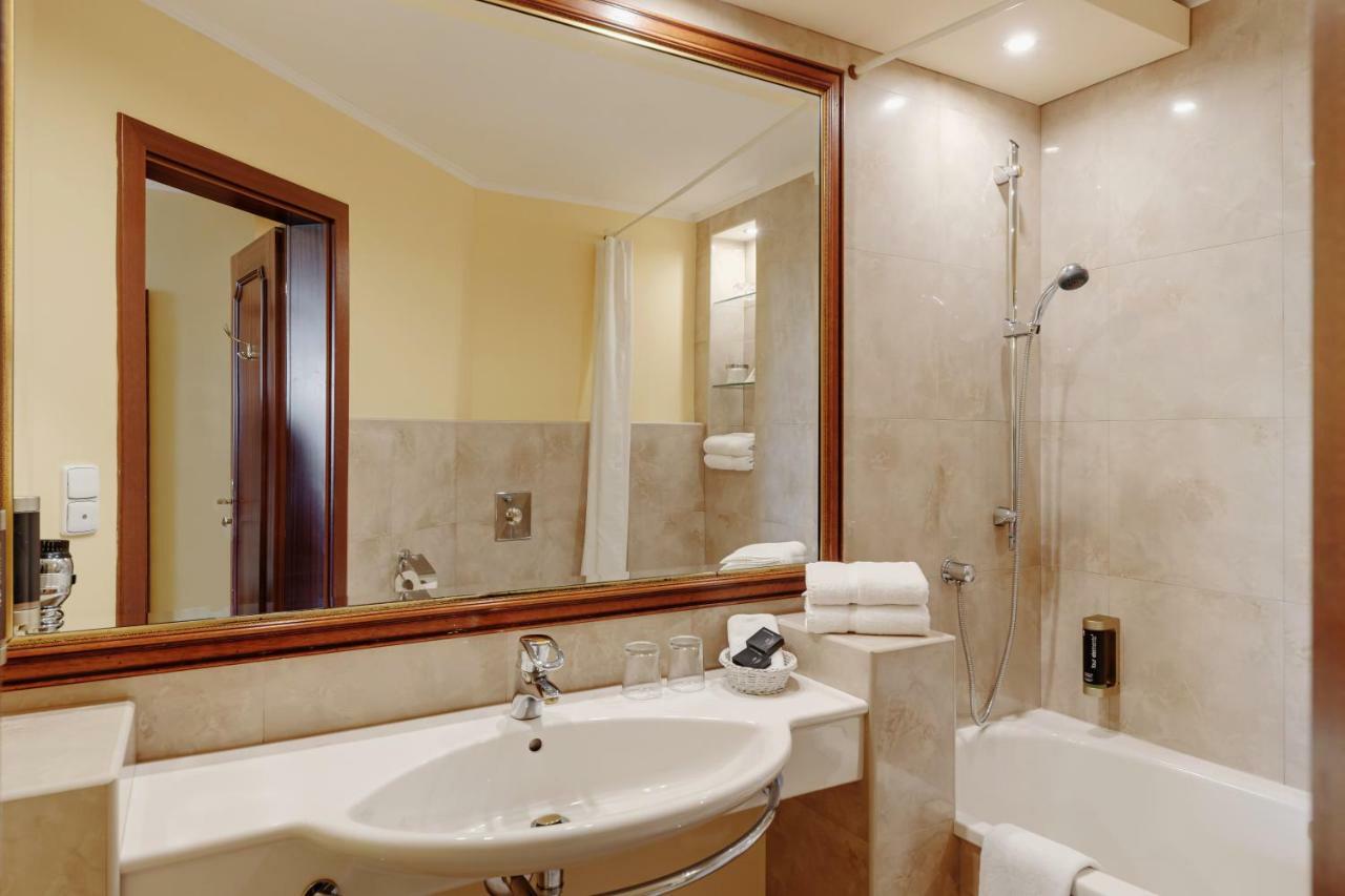 Louren 4* Praha