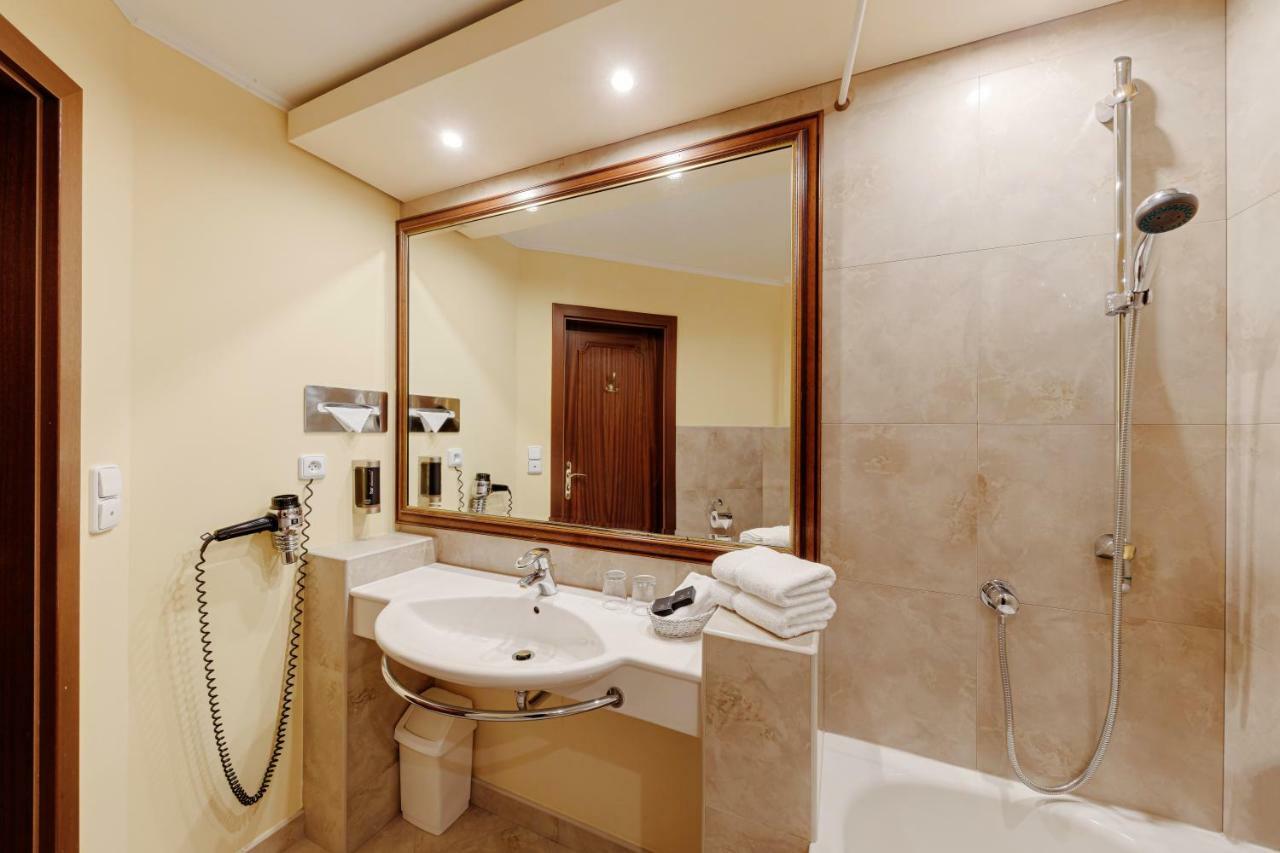 Louren 4* Praha