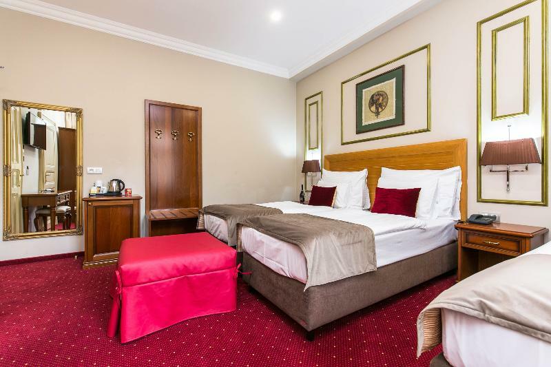 Caruso Old Town Hotel 4*