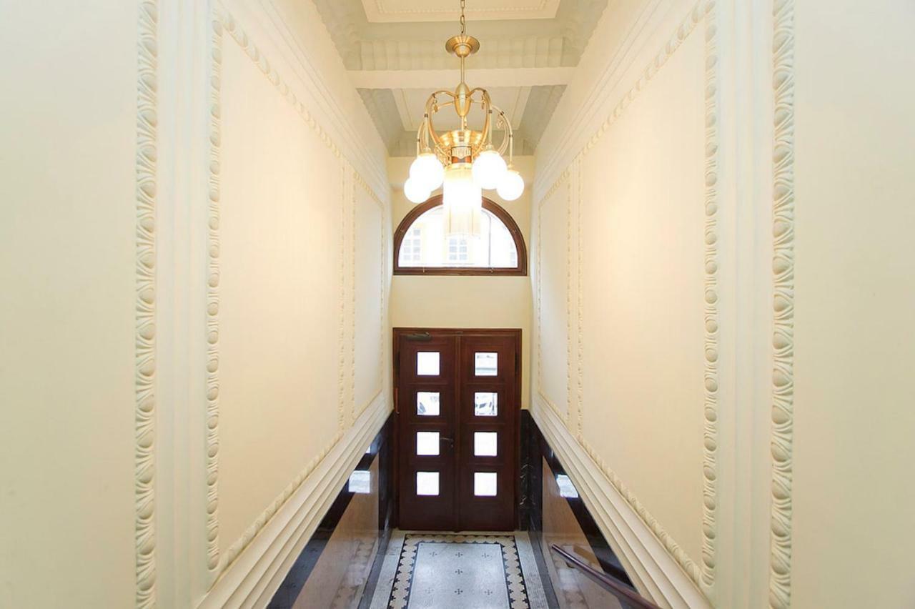Lejlighed Spacious Elegance In The Heart Of Old Town