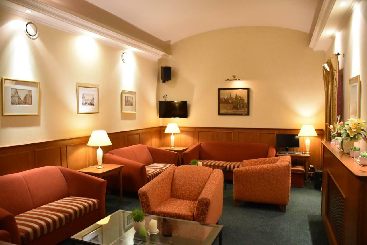 Arbes Hotel 3*