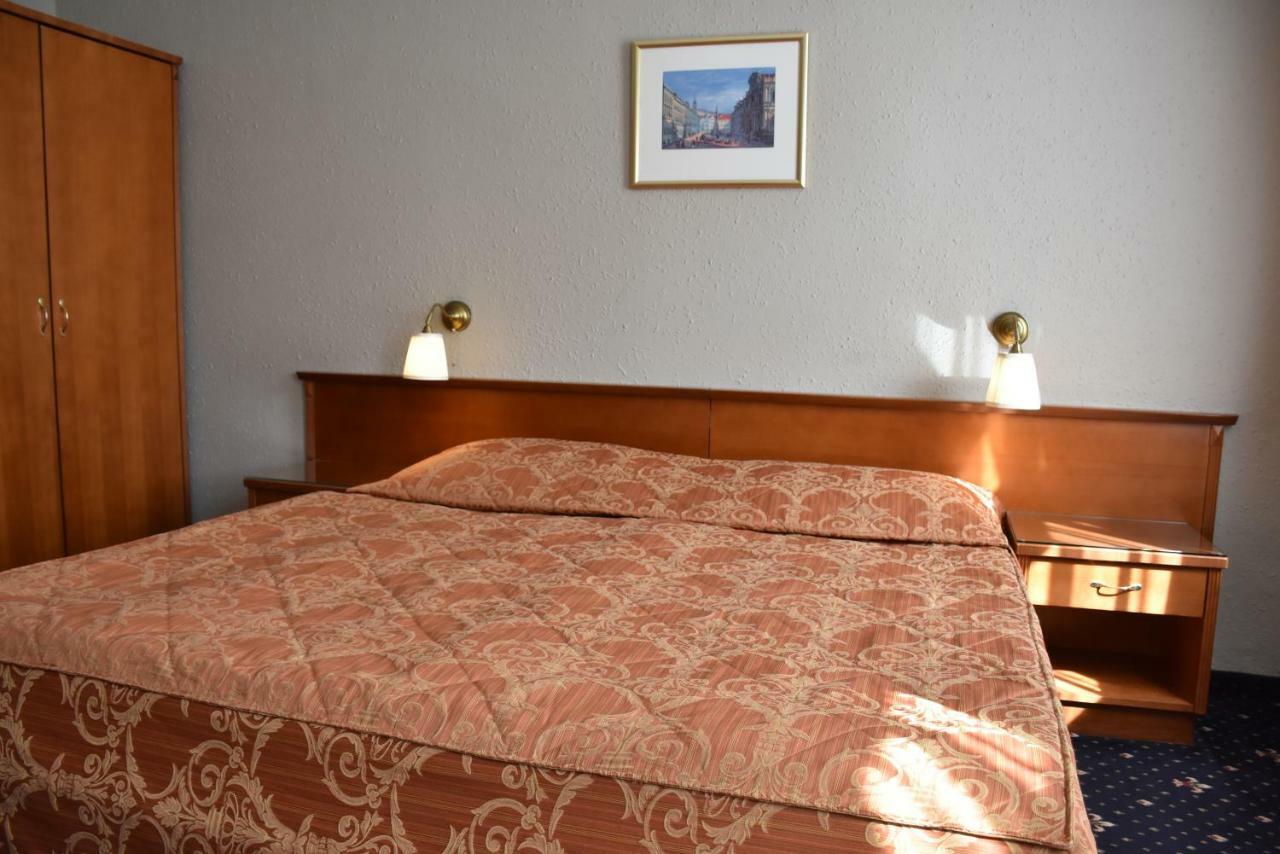 Arbes Hotel 3*