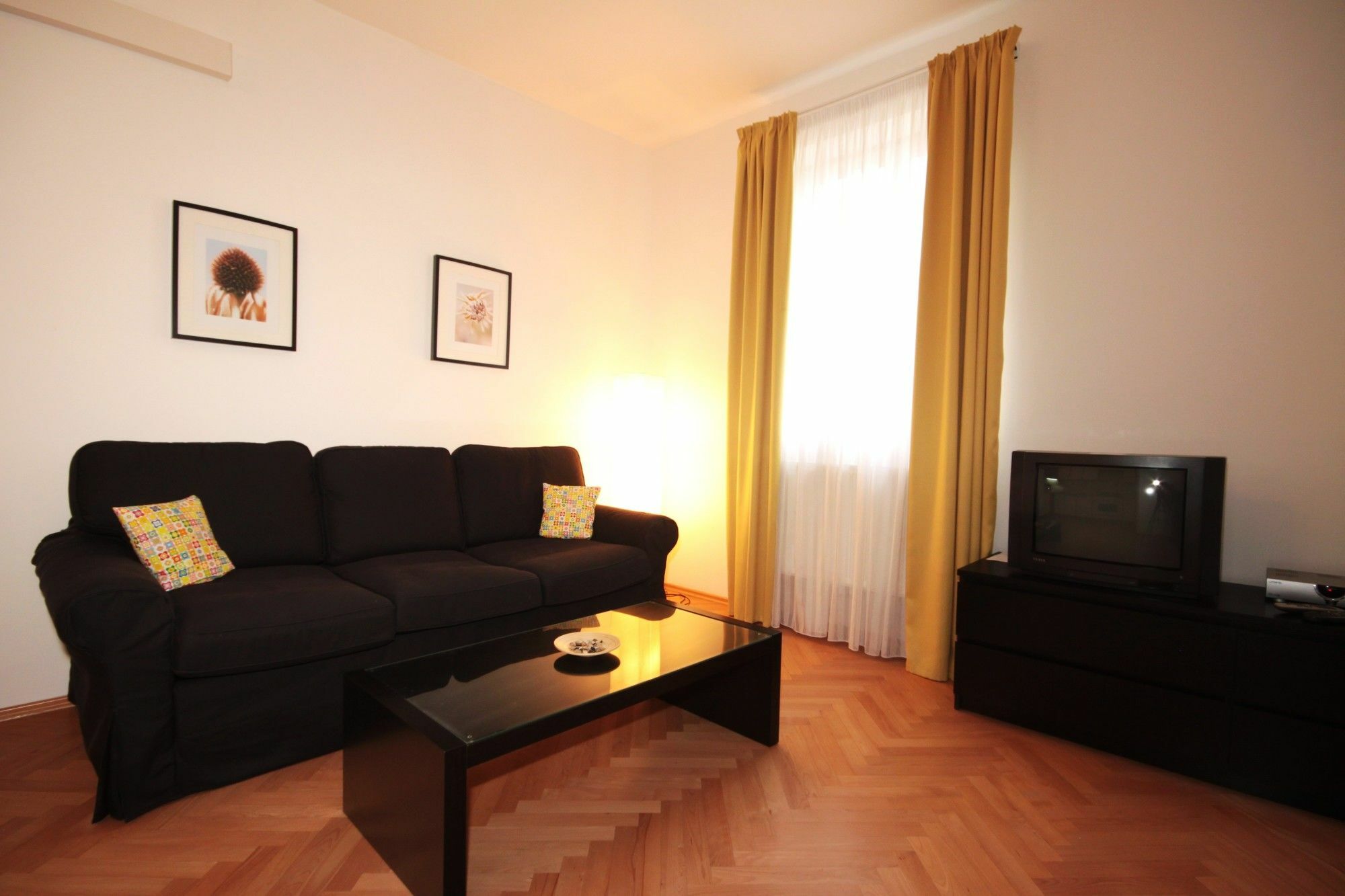 V Lesicku Apartment Prag