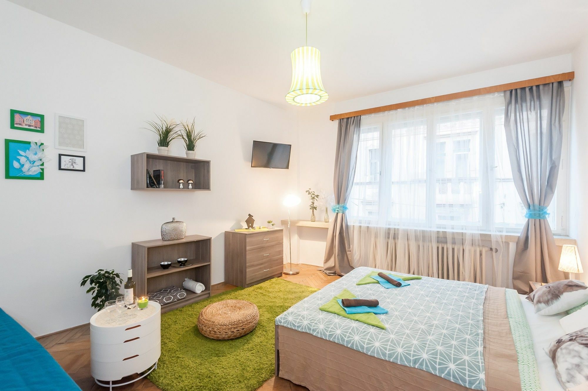 Apartment Na Zborenci 10 Prag