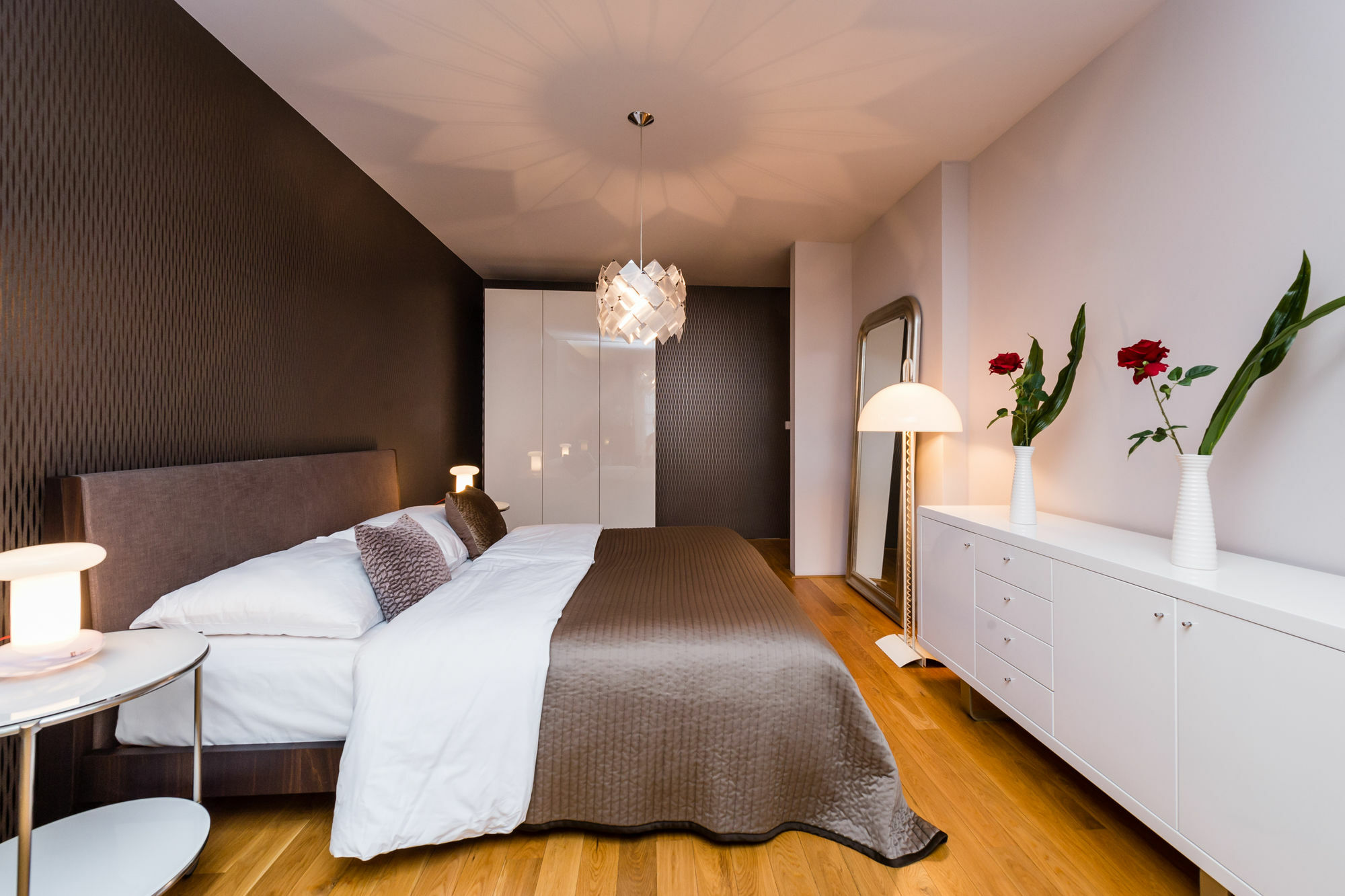 Aparthotel Karlin By Tkc 4*