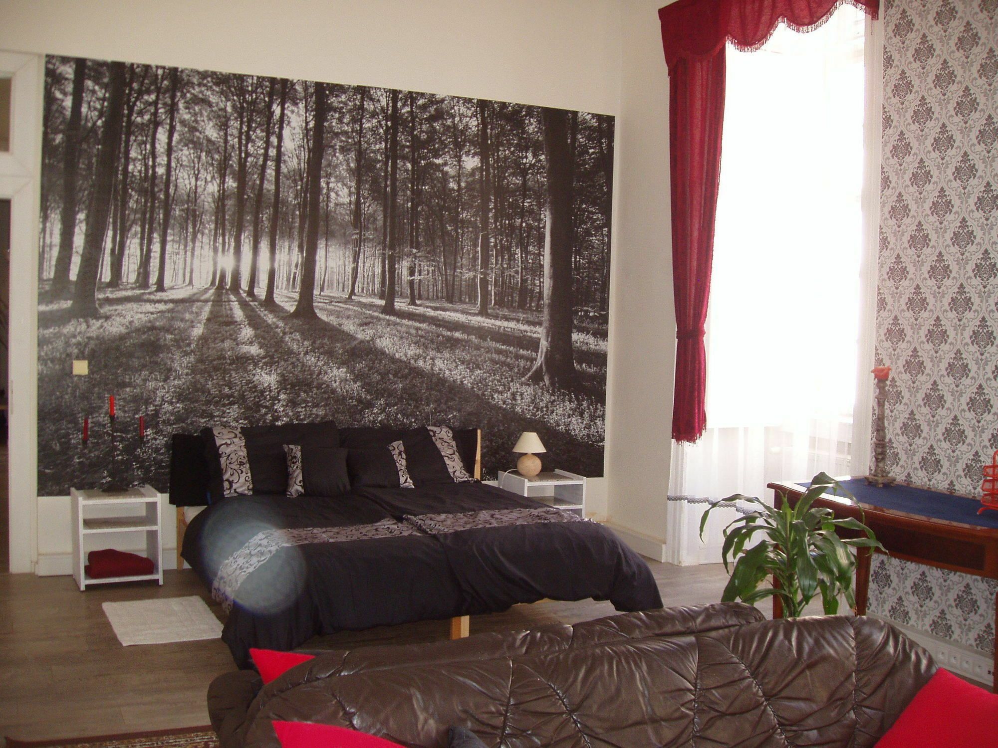 Apartment Decadent *