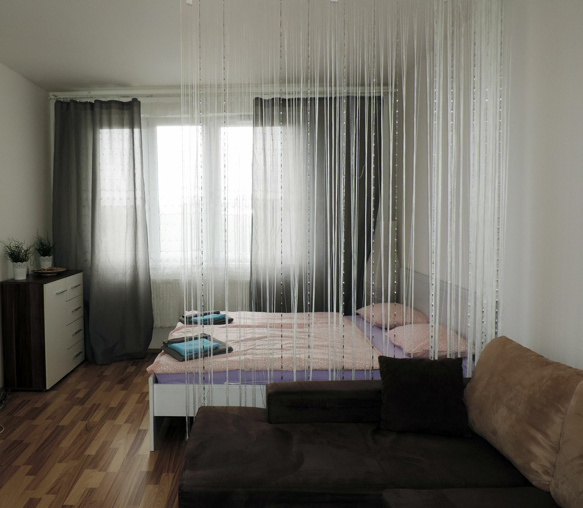 Freyova 25 *