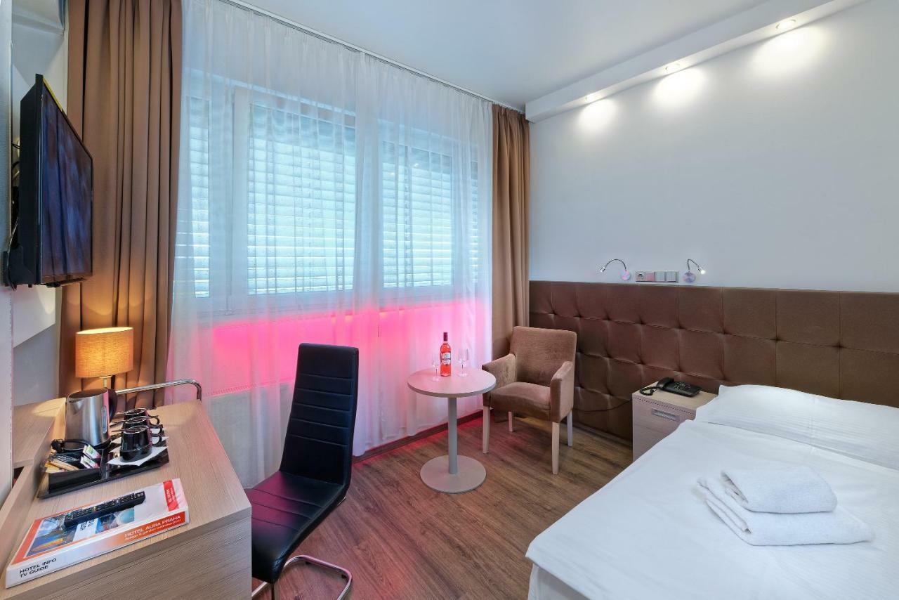 Hotel Aura Design&garden Pool 3*