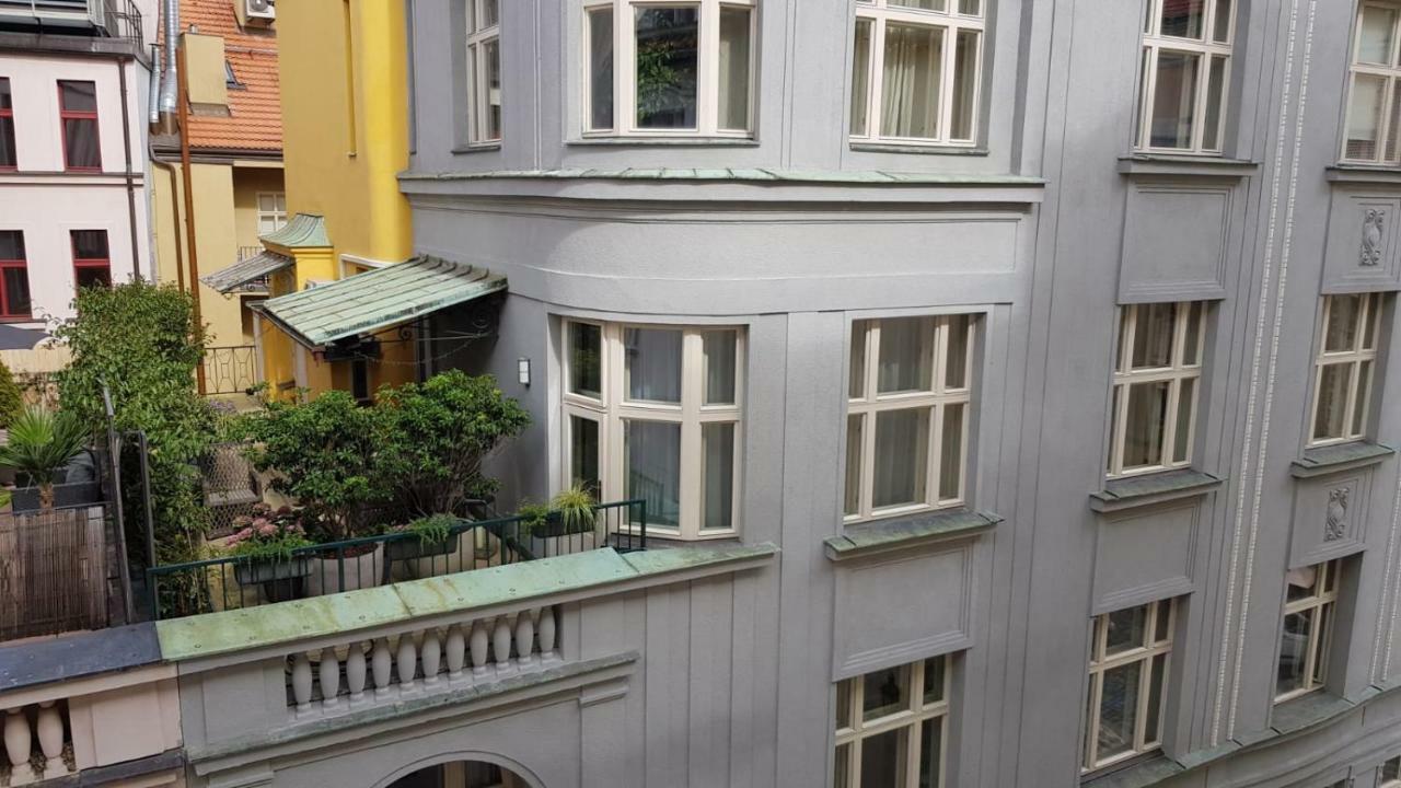 Pragueone Apartment,a/c,terrace Lejlighed