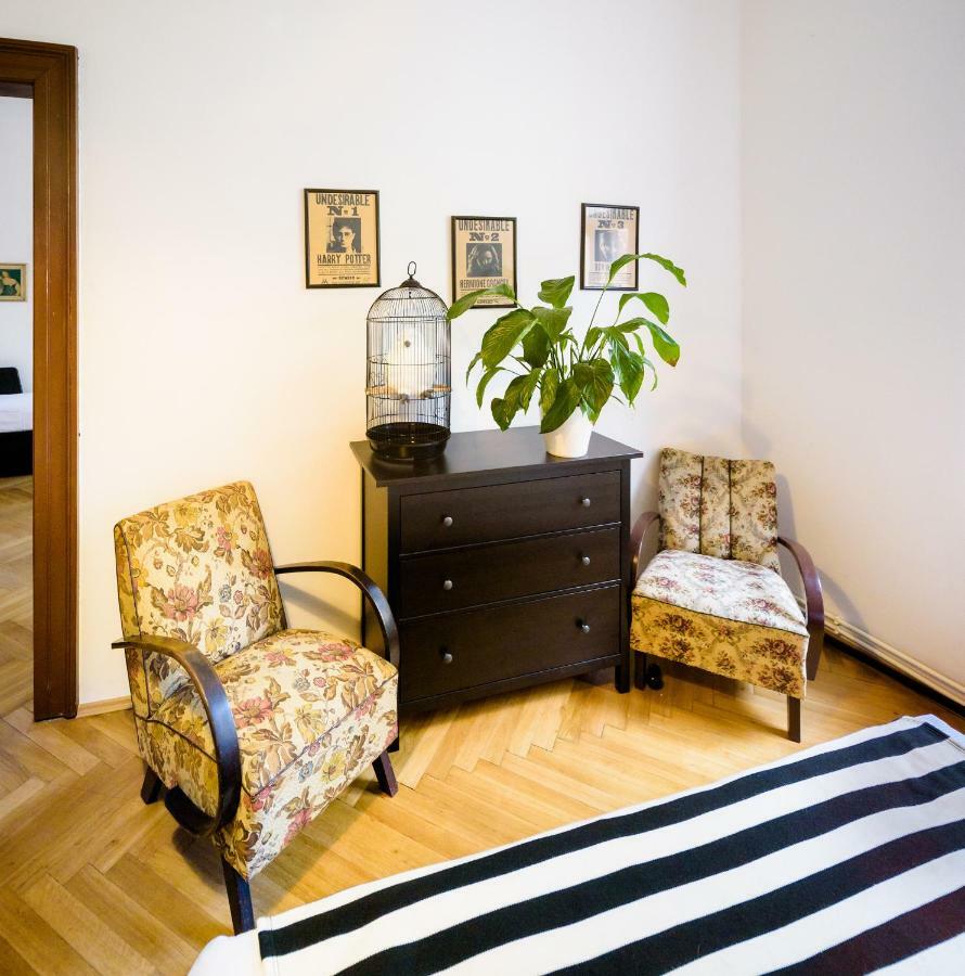 Harry Potter's In Center Apartment *