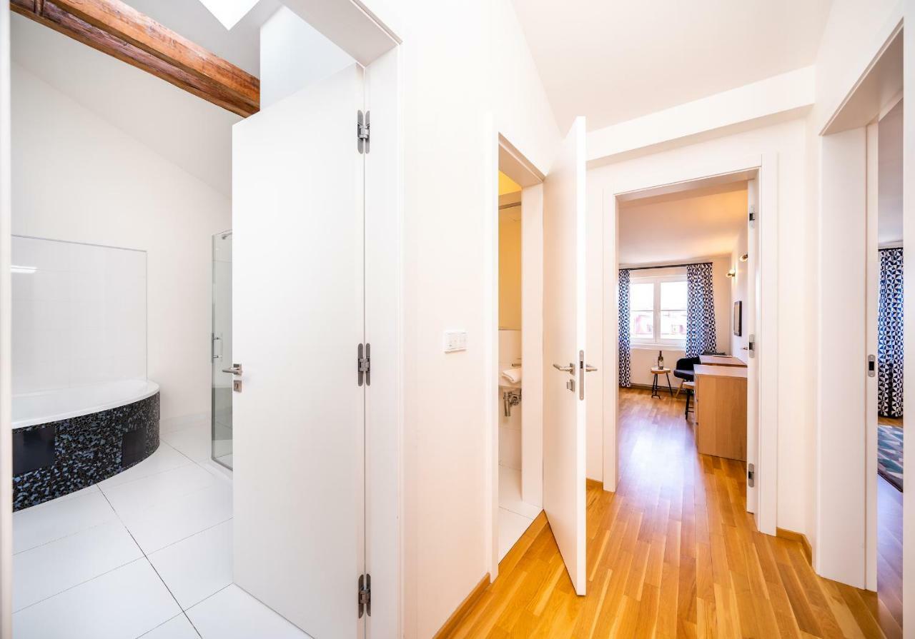 Apartment 5br+3.5bt Wilson Apt.