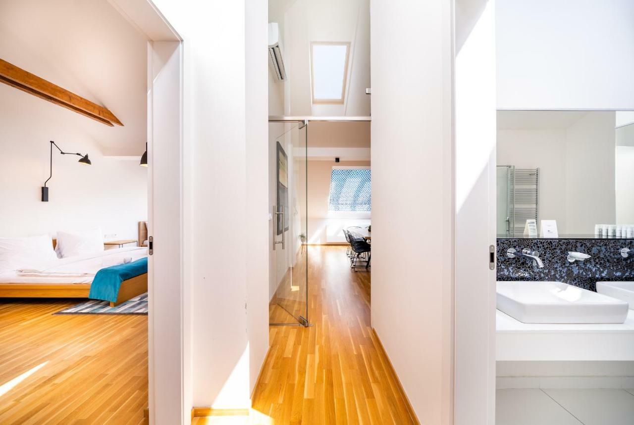 5br+3.5bt Wilson Apt. Lägenhet *